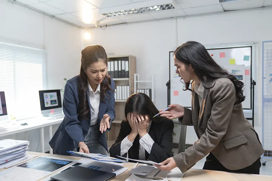 diferencias entre mediación y arbitraje para resolver conflictos